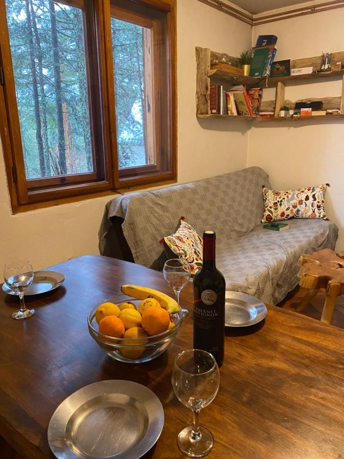 Rustic Home Tara Kaludjerske Bare Exterior photo